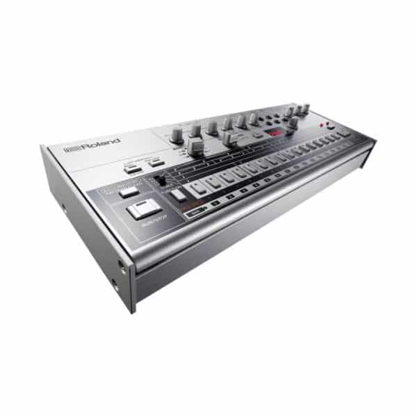 Roland TR-06