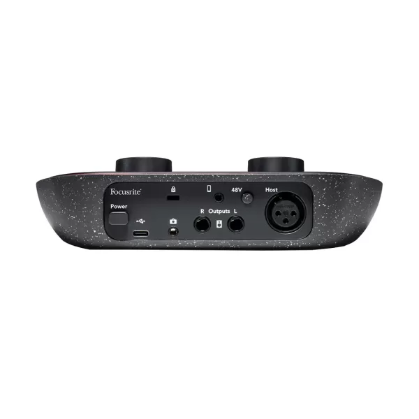 Focusrite-Vocaster-One-.jpg
