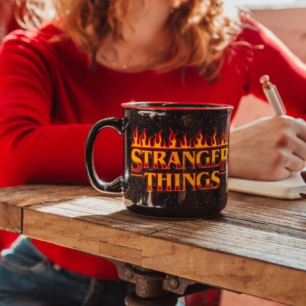 Stranger Things mug 20-Ounce