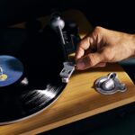 House of Marley Stir It Up Wireless 2 Turntable with Speakers-3